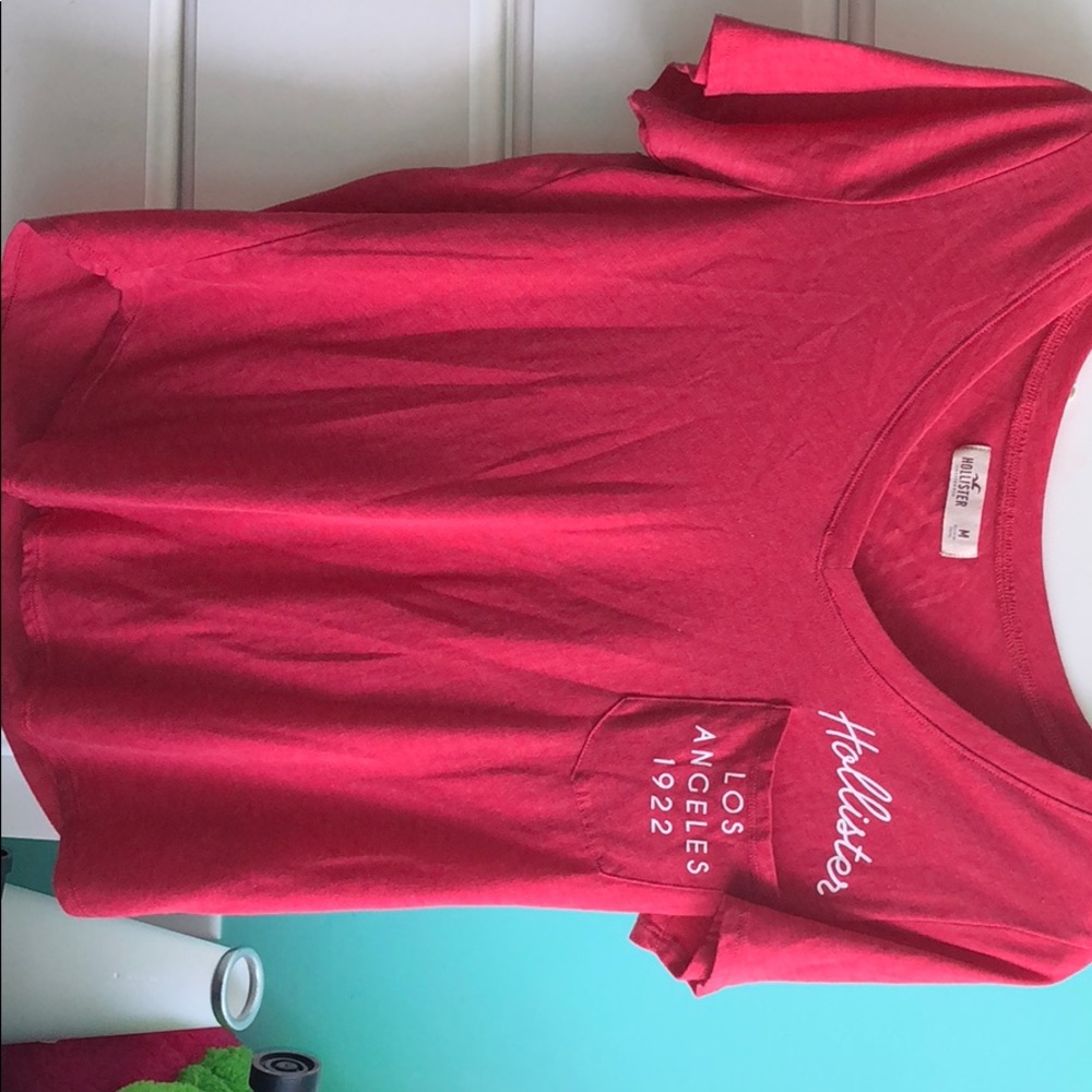 Hollister T shirt